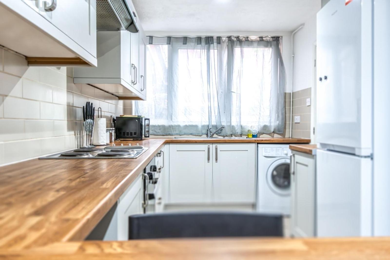 Cosy Guest House In Central Londra Exterior foto